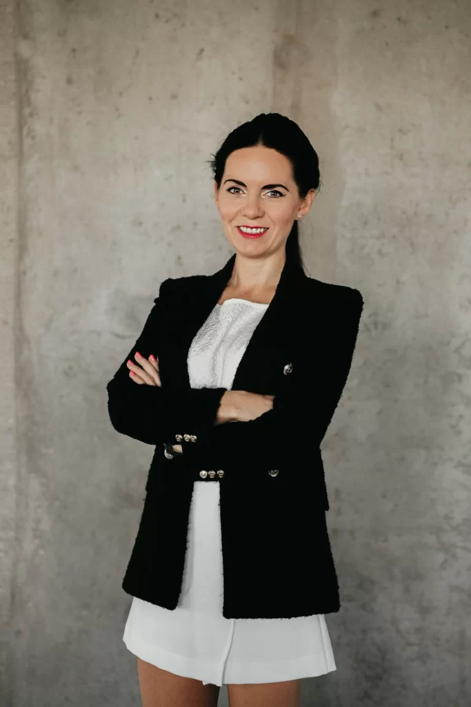 OAK GROUP - náš tým - Veronika